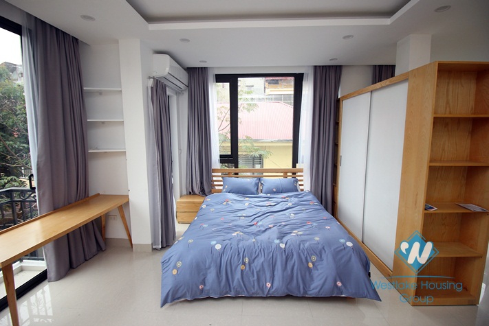 A brandnew and beautiful apartment for rent in Hoang quoc viet, Ha noi